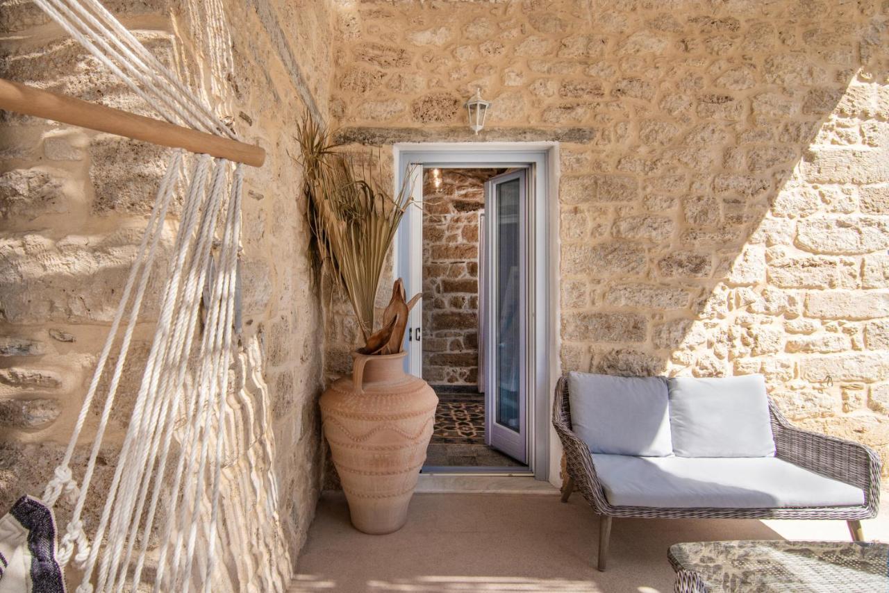 Terra E Sole Spa Suite Aegina Vathi  Exterior photo